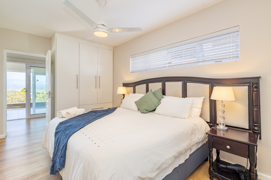 6 Bedroom Property for Sale in Cutty Sark Western Cape